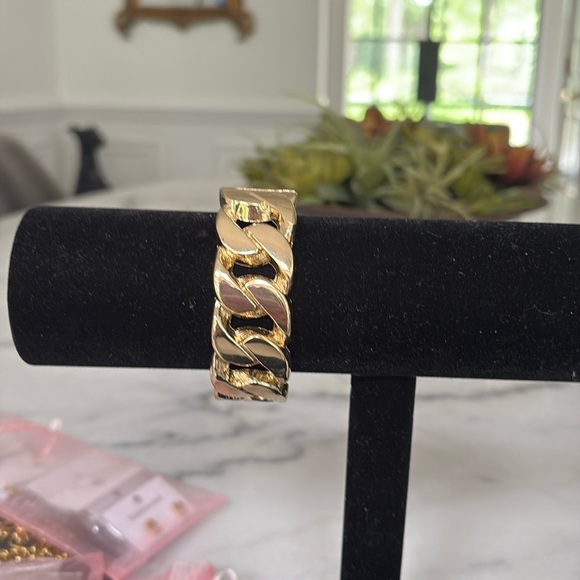 β¨ Bracelet Thick and Chunky Gold Tone Costume Statement 7β Rope Chain Bangle - Picture 4 of 6